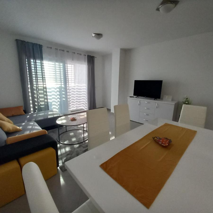 Апартаменти Apartman Nehaj Сень Екстер'єр фото