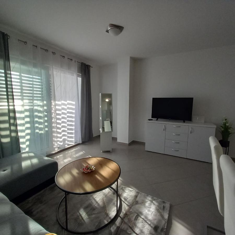 Апартаменти Apartman Nehaj Сень Екстер'єр фото